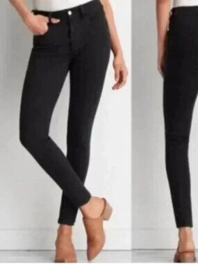 American Eagle Black Jeggings